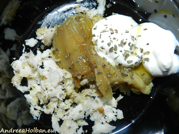 Piure de salau la cuptor cu vinete, smantana si busuioc (dupa 8 luni)