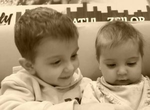 frati suflete pereche